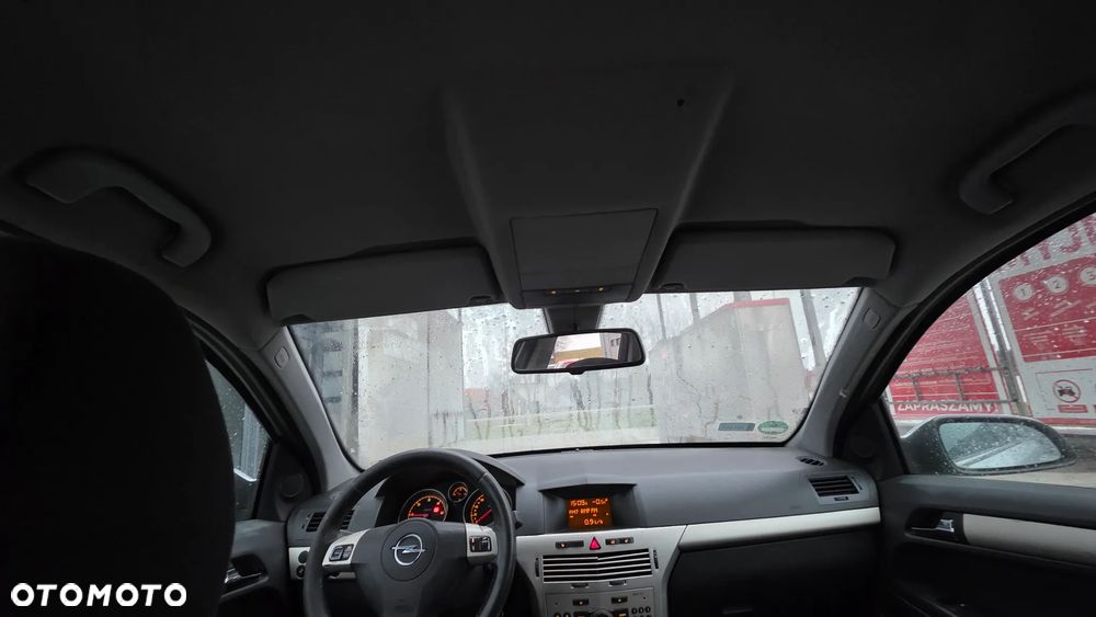 Opel Astra 1.7 CDTI DPF Color Edition - 12