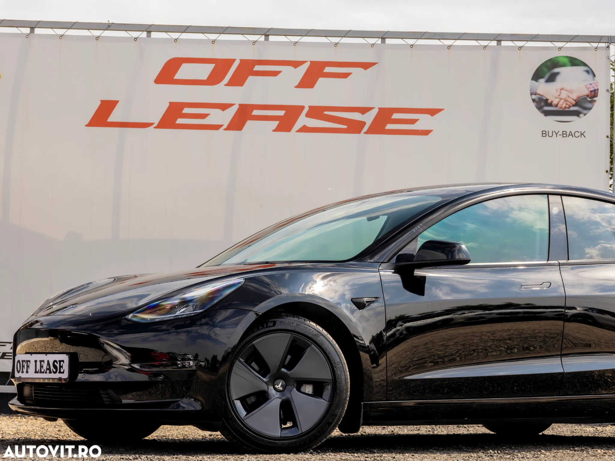 Tesla Model 3 Long Range - 13