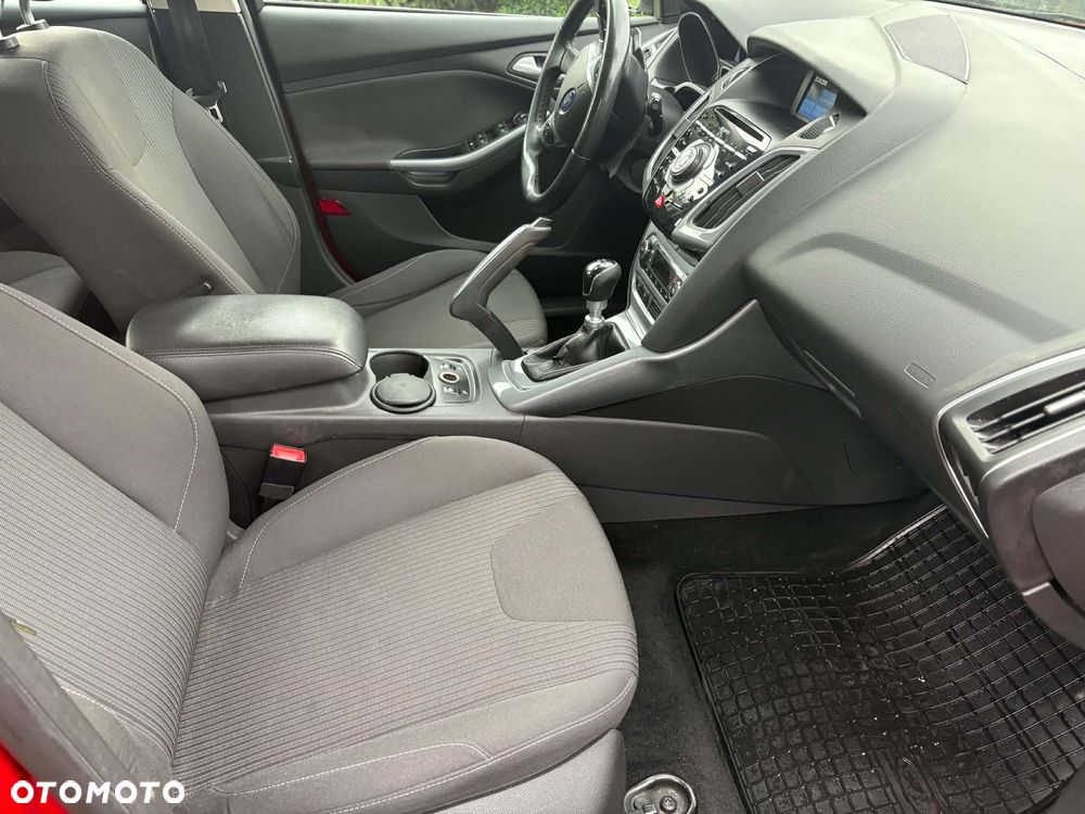 Ford Focus - 12