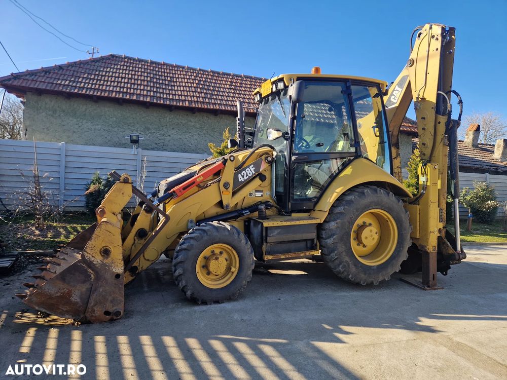 Caterpillar 428F - 1