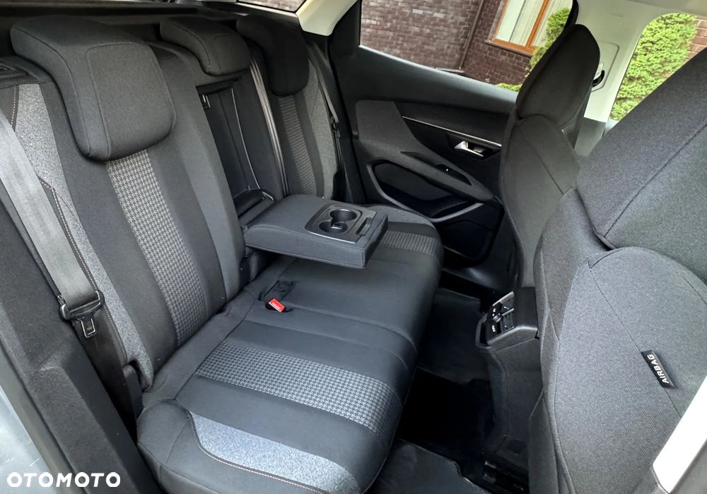 Peugeot 3008 1.5 BlueHDi Active Pack S&S - 33