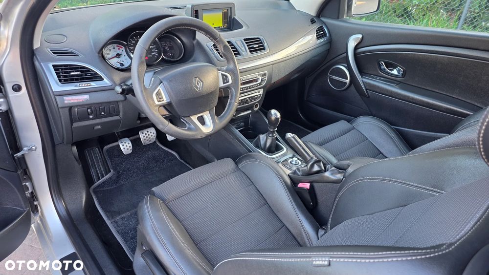 Renault Megane 2.0 dCi GT Robert Kubica - 11