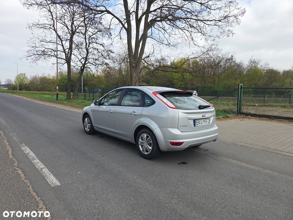 Ford Focus 1.6 Trend - 20