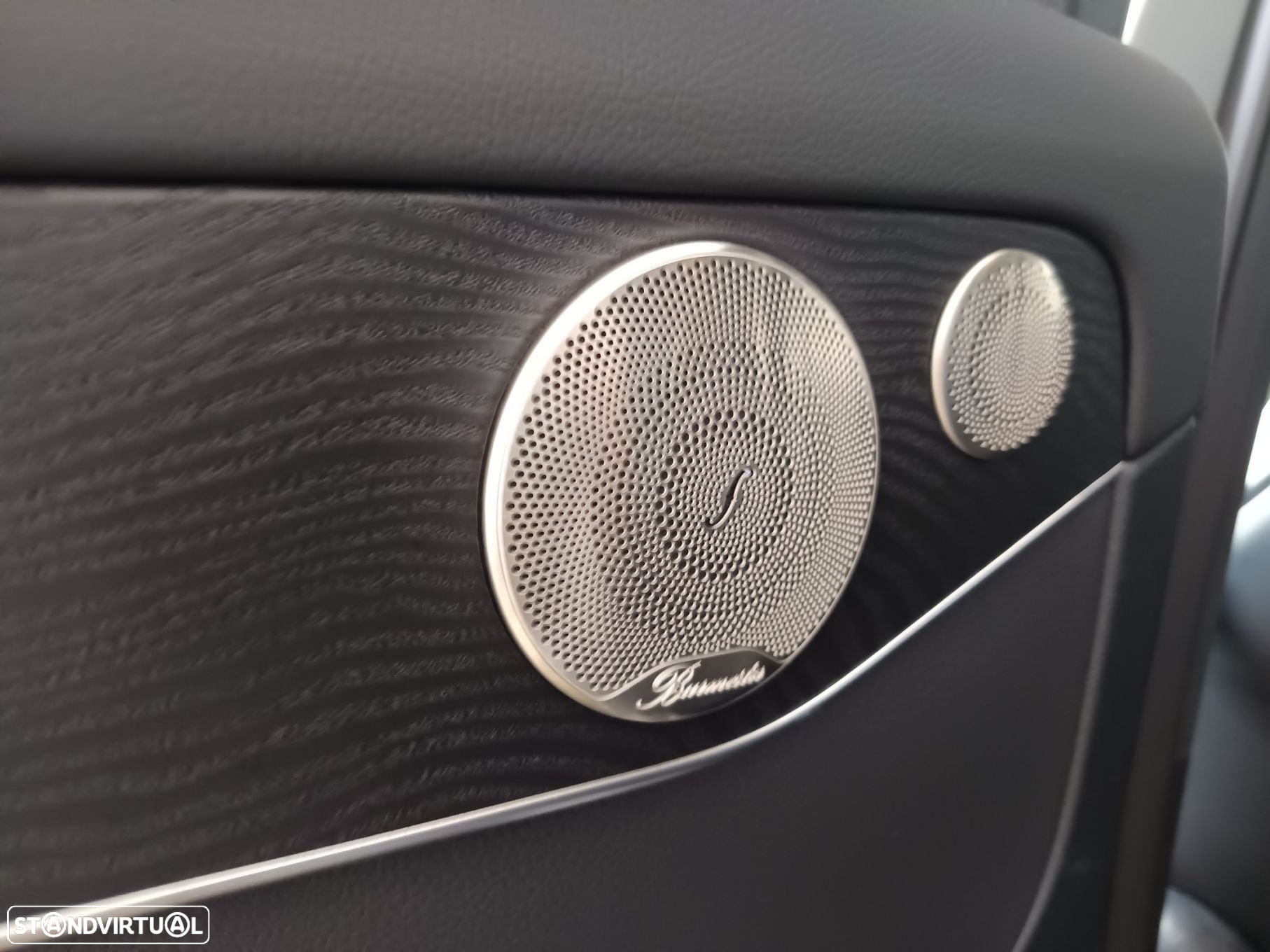 Mercedes-Benz GLC 300 de 4Matic - 32