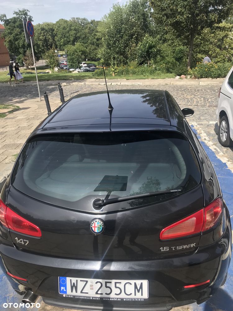 Alfa Romeo 147 - 3