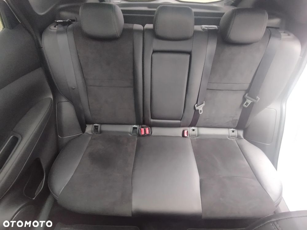 Nissan Qashqai 1.5 dCi TEKNA+ - 19