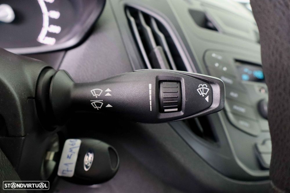 Ford Tourneo Courier 1.5 TDCi Ambiente - 16