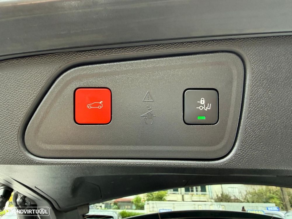 Peugeot 3008 1.6 Hybrid GT e-EAT8 - 14