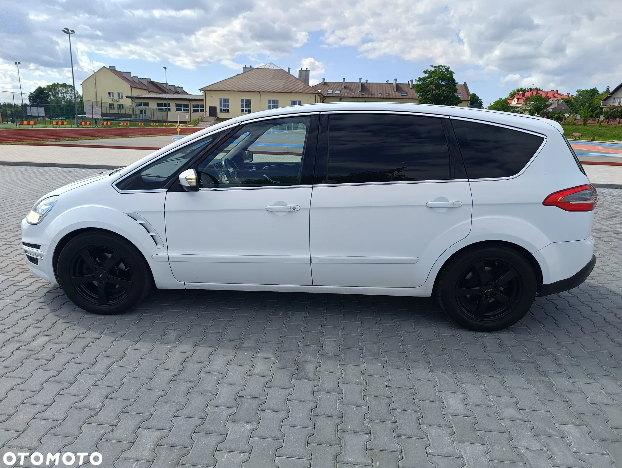 Ford S-Max 2.0 TDCi DPF Titanium - 4