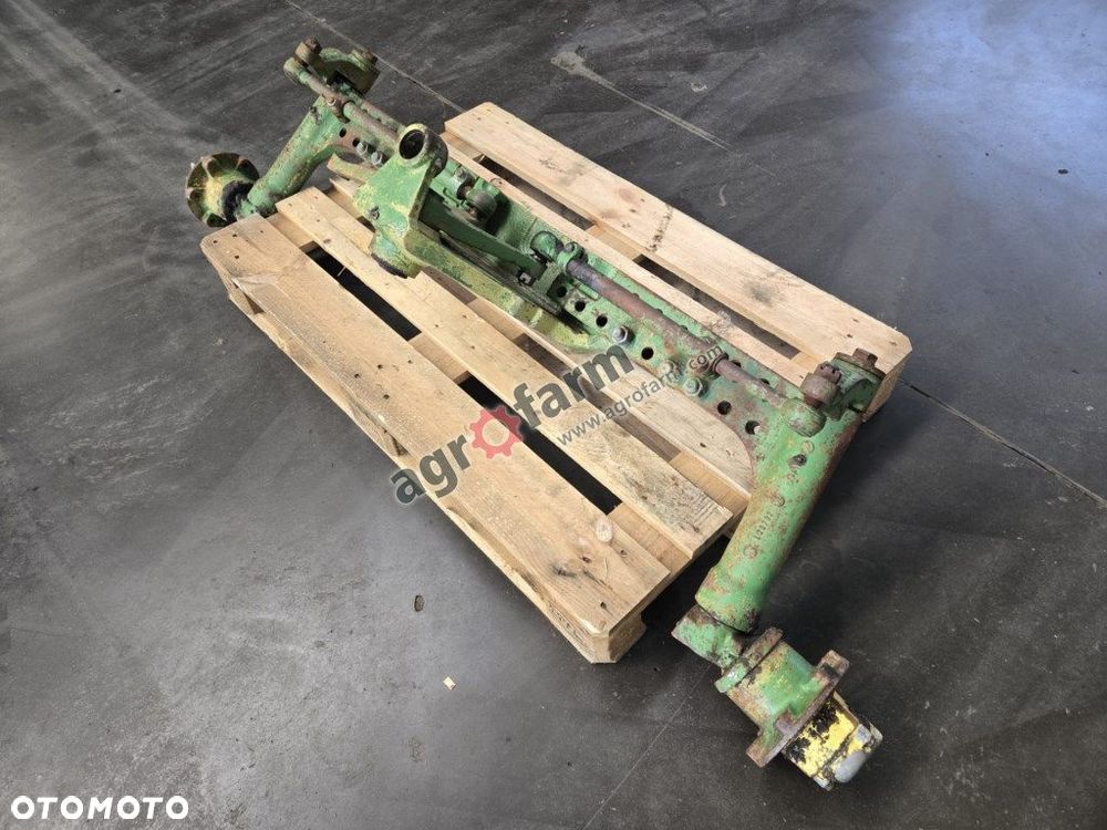 Przedni most John Deere 2130 - 2