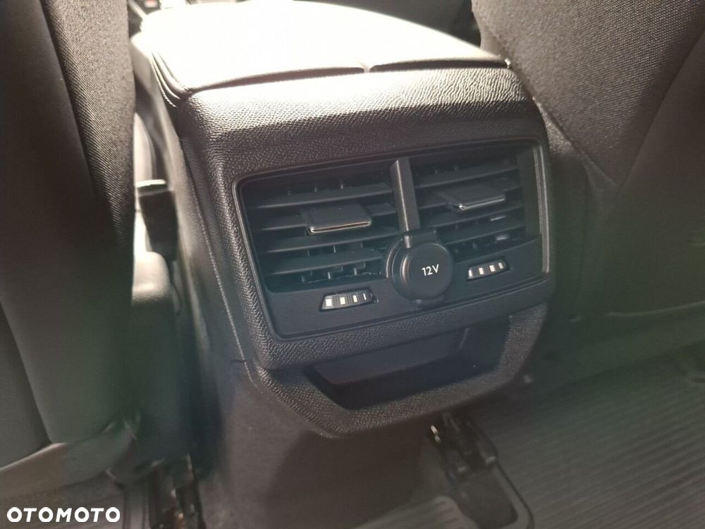 Peugeot 3008 - 26