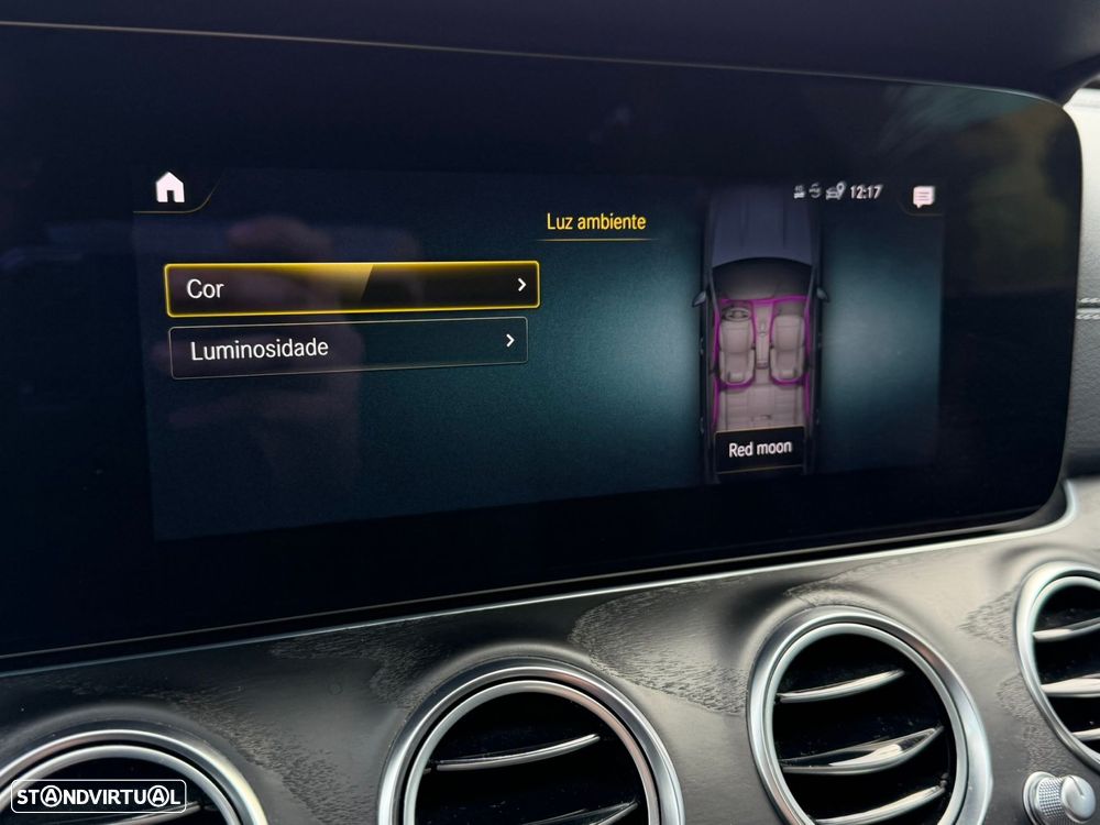 Mercedes-Benz E 300 de AMG Line - 36