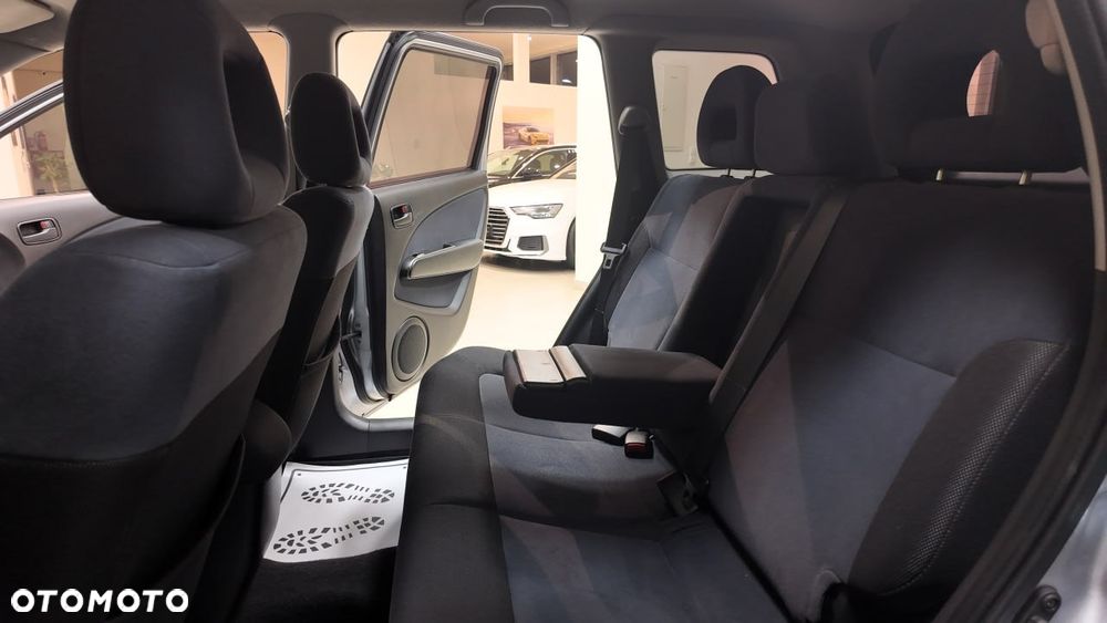 Mitsubishi Outlander 2.0 Comfort - 30