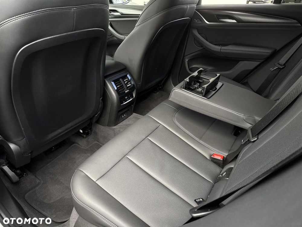 BMW X3 xDrive20d - 20