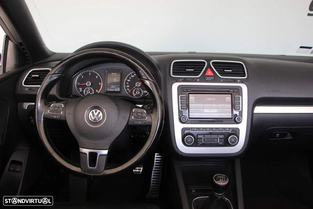 VW EOS 2.0 TDi - 2