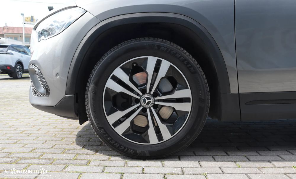 Mercedes-Benz GLA 250 - 6