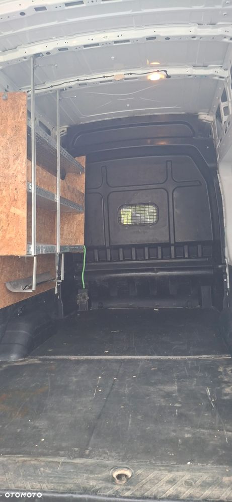 Ford Transit - 22