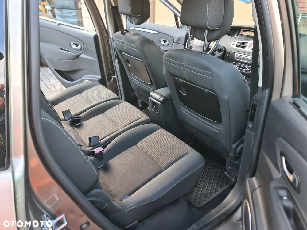 Renault Scenic - 3
