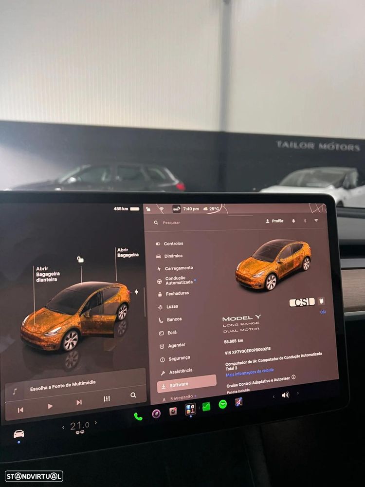 Tesla Model Y Long Range Dual Motor AWD - 33