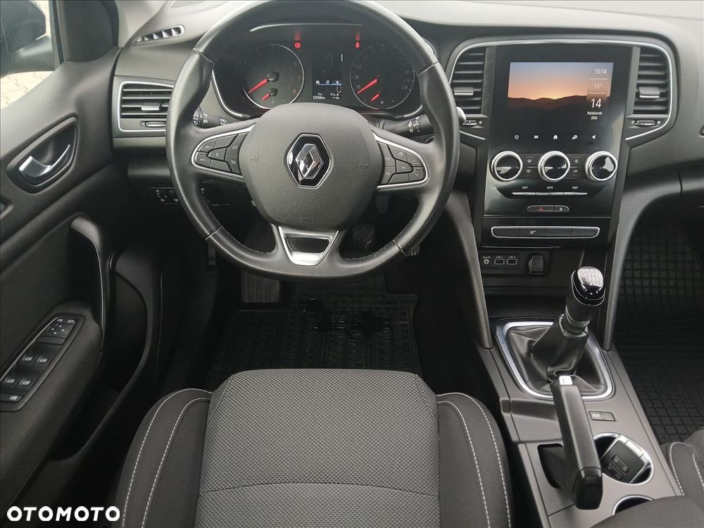 Renault Megane 1.3 TCe Zen - 9