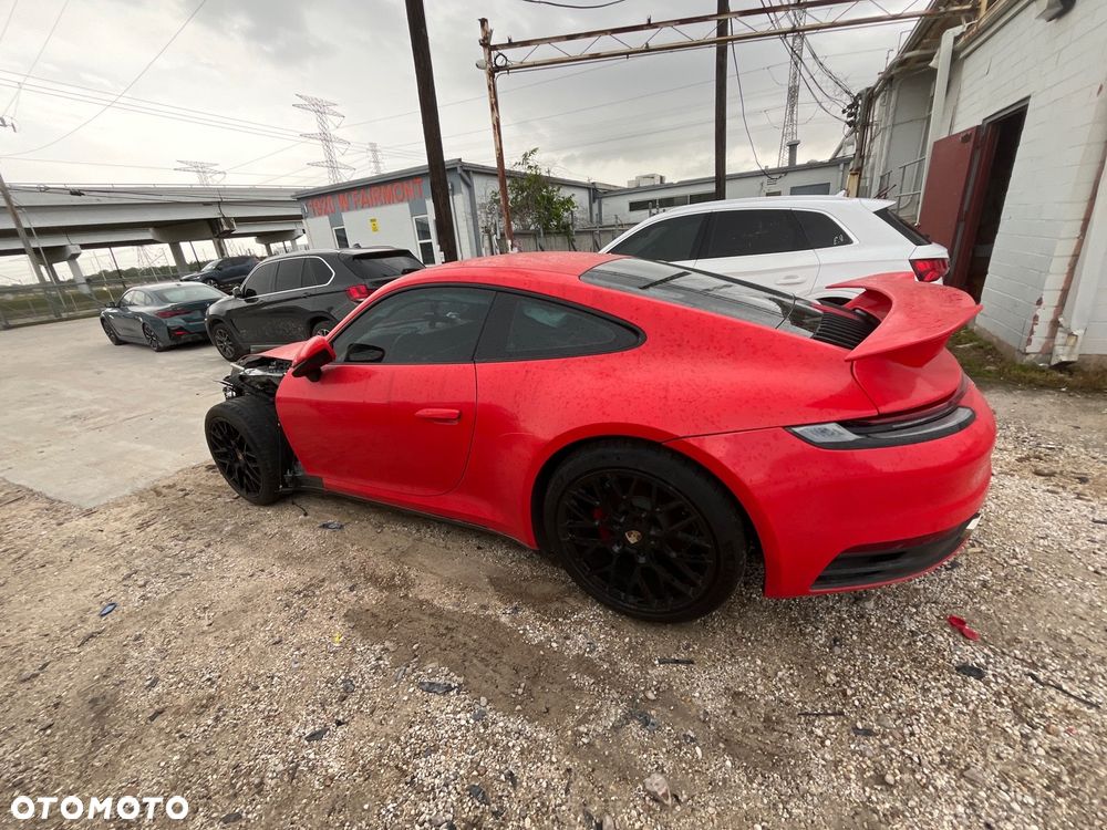 Porsche 911 Carrera PDK - 2