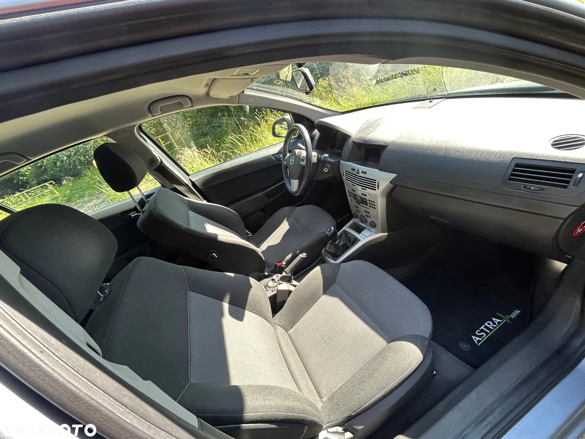 Opel Astra III 1.6 - 10