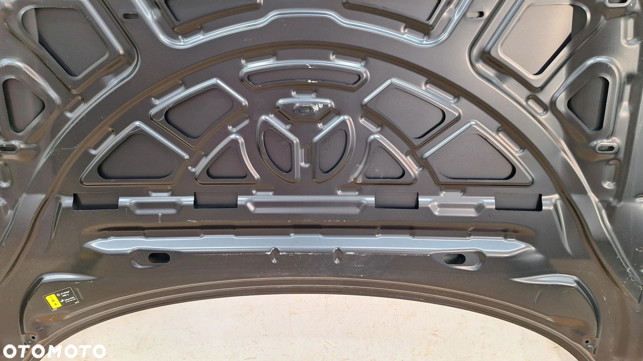 MASKA POKRYWA SILNIKA VOLVO XC40 - 11