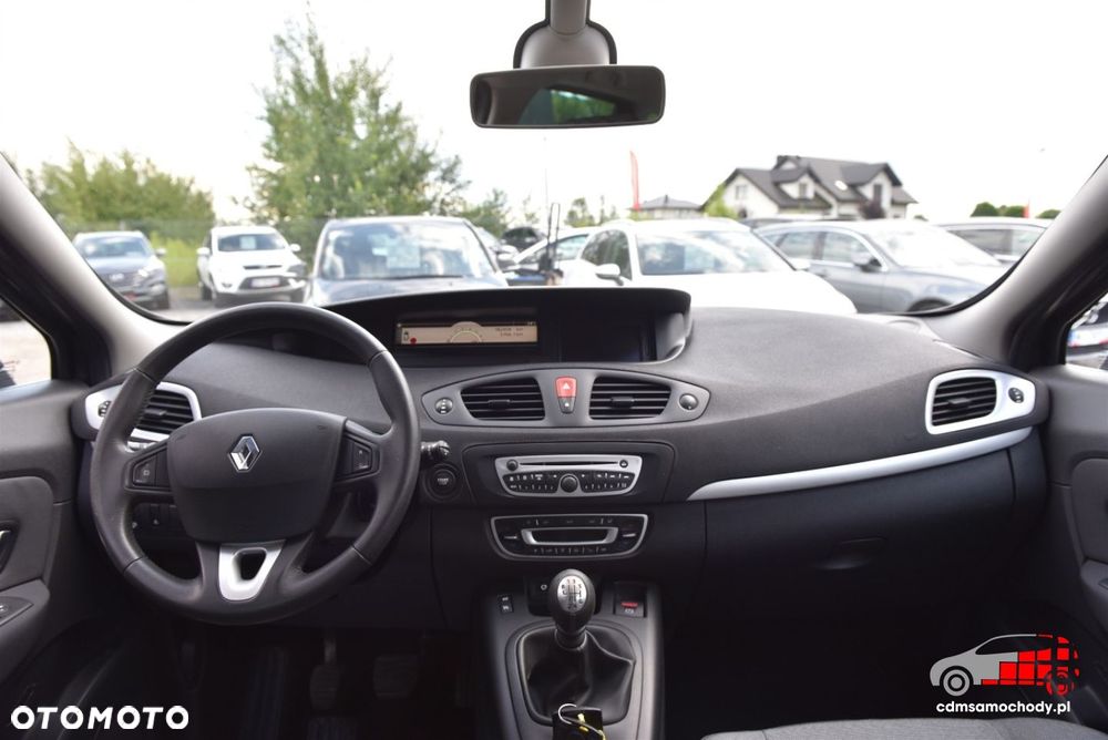 Renault Scenic 1.6 16V 110 LIMITED - 19