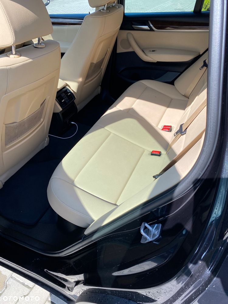 BMW X3 xDrive28i xLine - 10