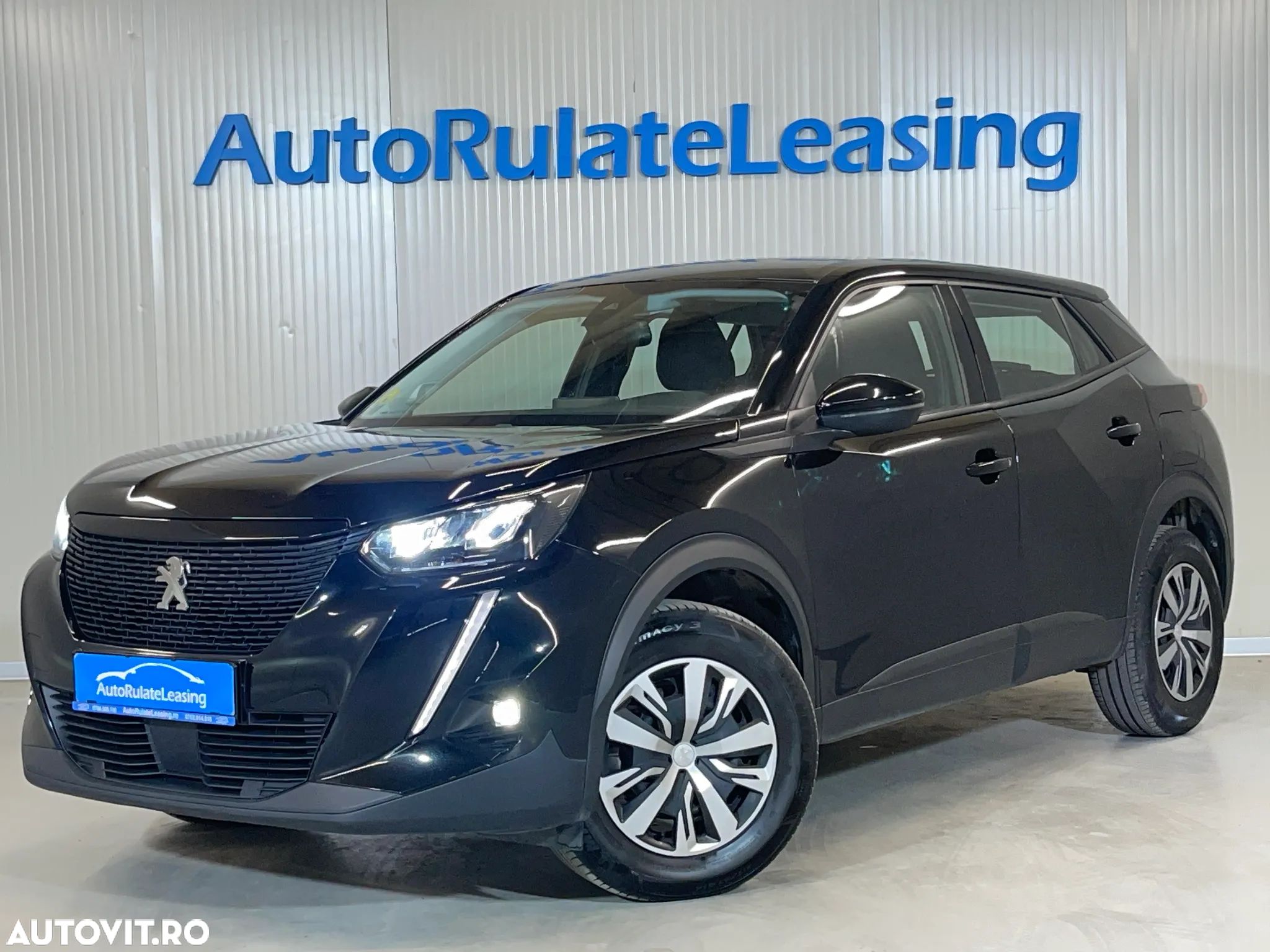 Peugeot 2008 BlueHDi 130 EAT8 Active - 1