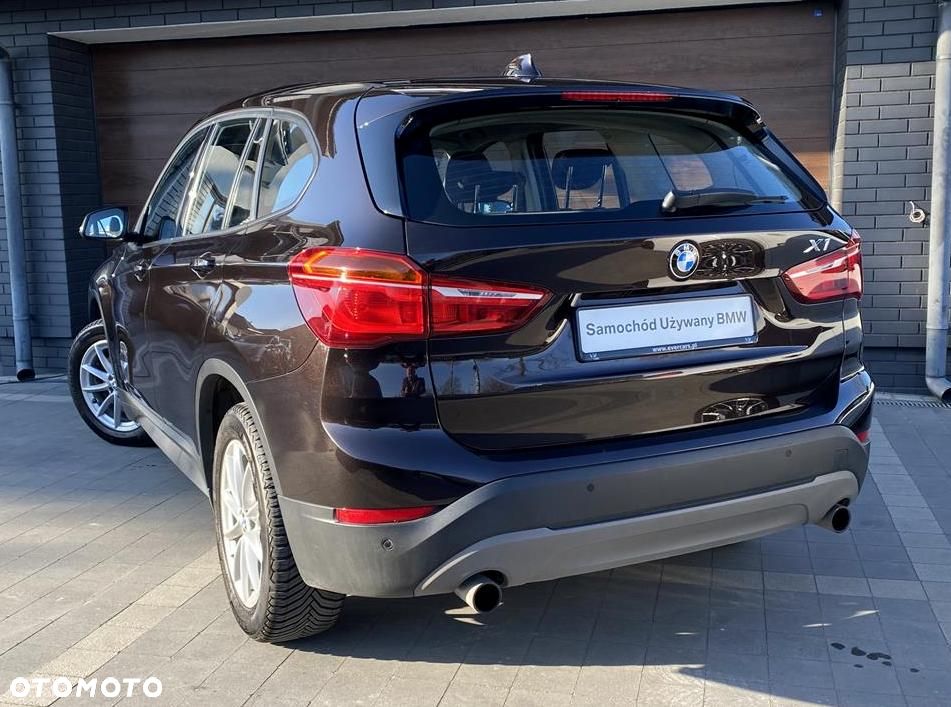 BMW X1 sDrive20i Advantage - 7