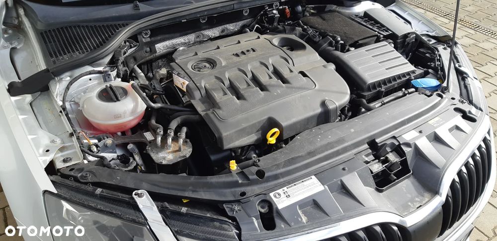 Skoda Octavia 1.6 TDI Ambition DSG - 24