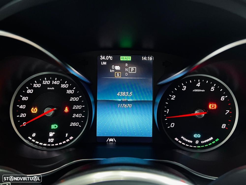 Mercedes-Benz GLC 300 e 4Matic - 24