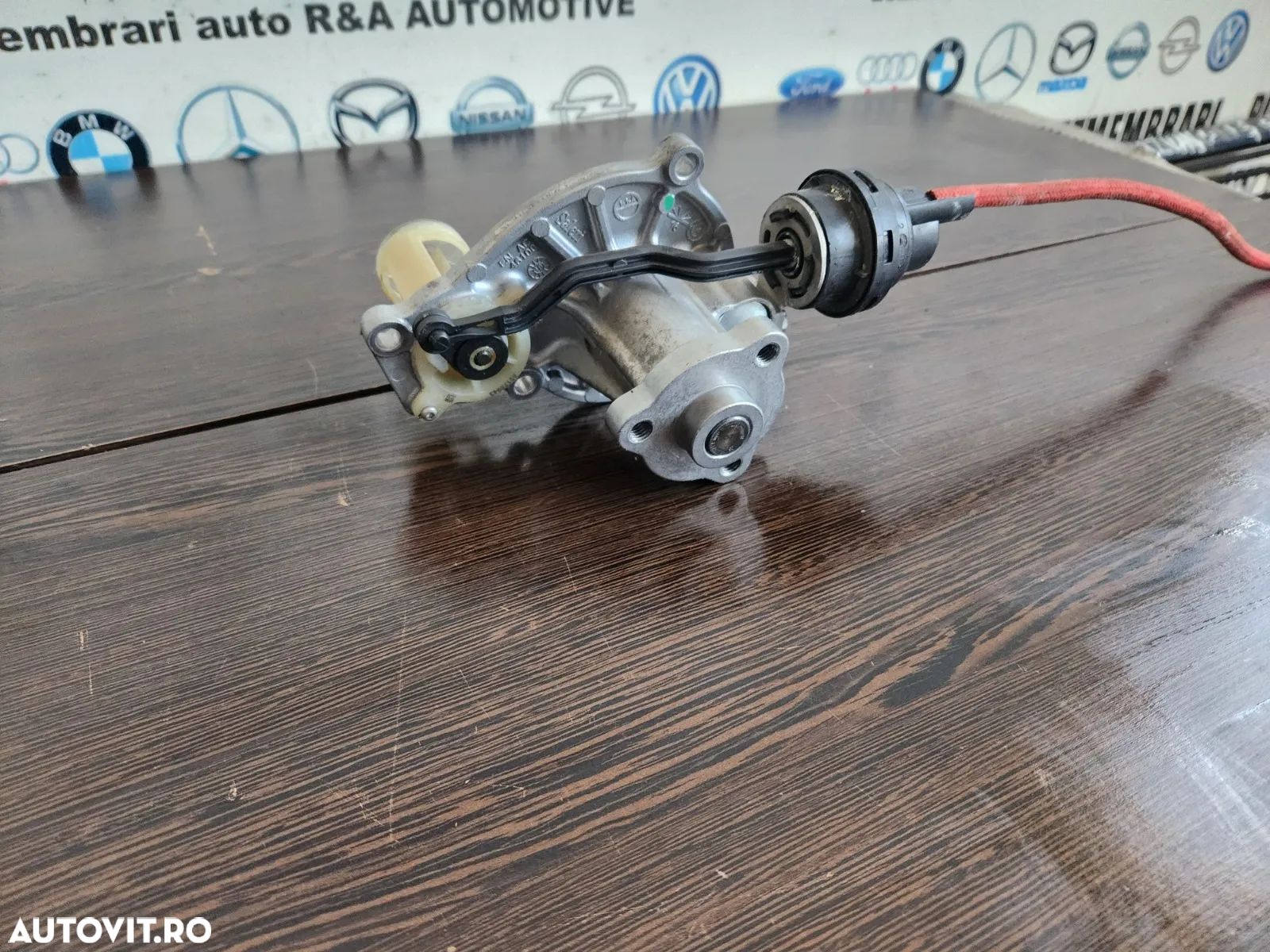 Pompa Apa Bmw 2.0 D B47D20B Bi-Turbo Dupa 2019 Euro 6 Noua Sub 1.000 Km G11 G12 G30 G31 G32 X5 X6 X - 1