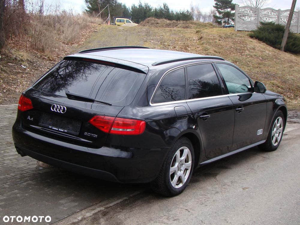 Audi A4 Avant - 6
