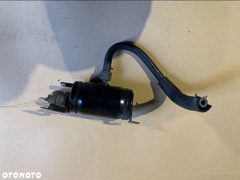 Zbiorniczek podciśnienia toyota corolla e12 - 1