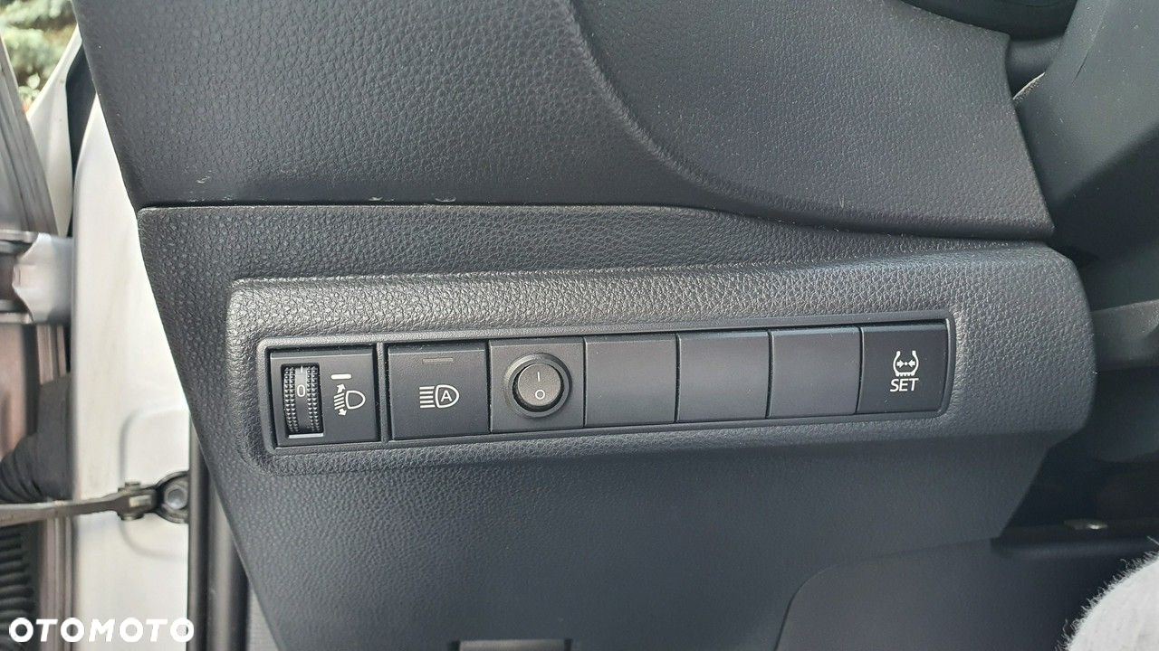 Toyota Corolla 1.6 Comfort - 32