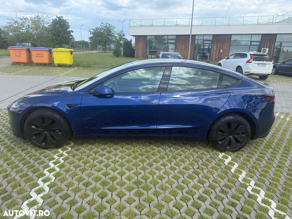 Tesla Model 3 Long Range AWD Premium - 2