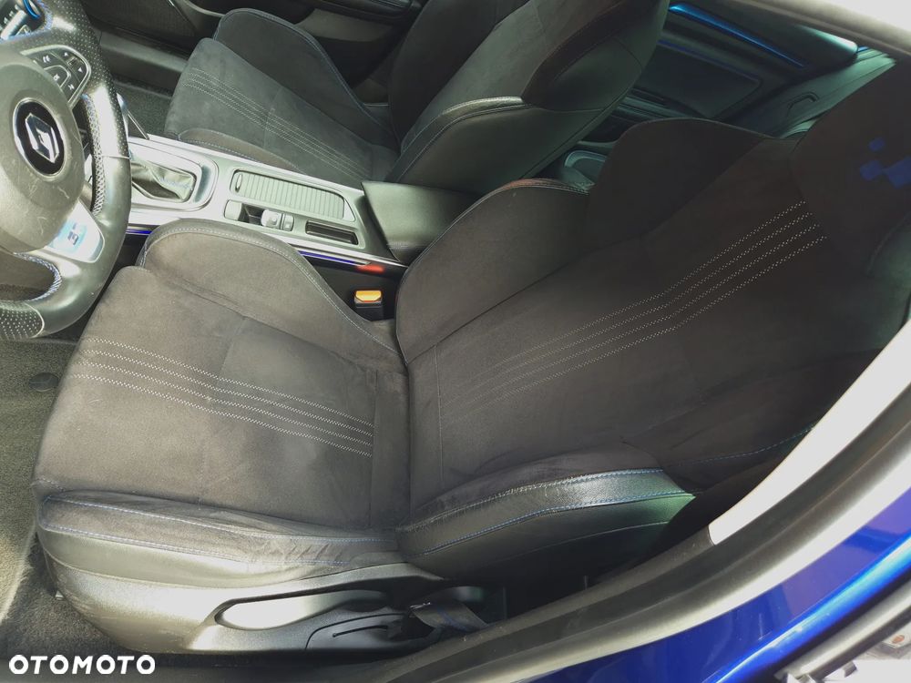 Renault Megane ENERGY TCe 205 EDC GT - 26