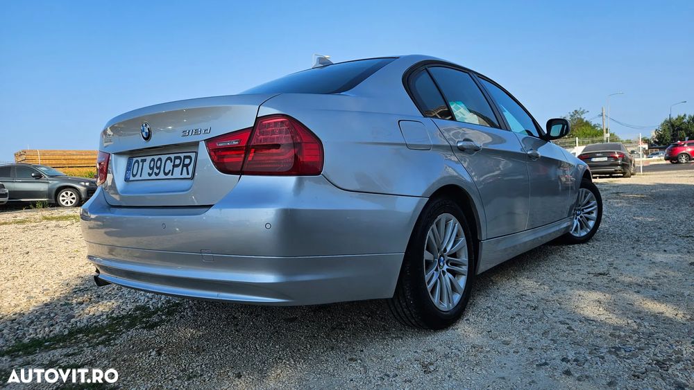 BMW Seria 3 318d Aut. Blue Performance Modern Line - 2