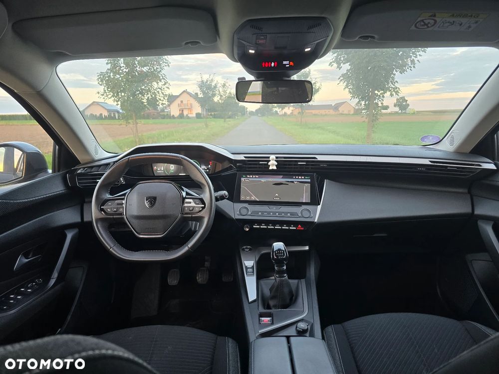 Peugeot 308 1.2 PureTech Allure S&S - 15