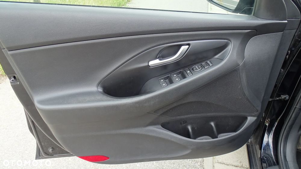 Hyundai i30 1.5 T-GDI 48V-Hybrid DCT EDITION 30+ - 21