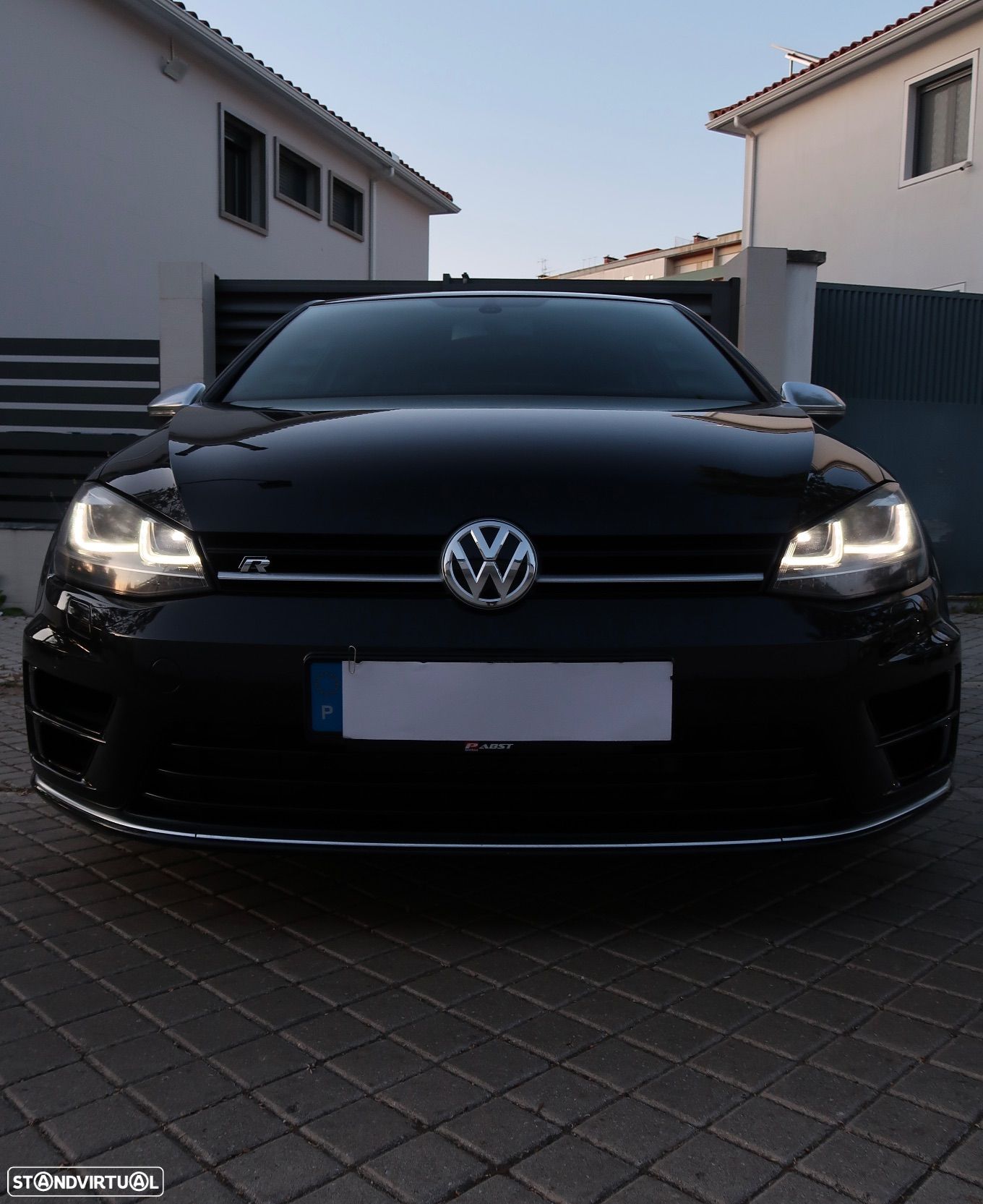VW Golf 2.0 TSi R - 3