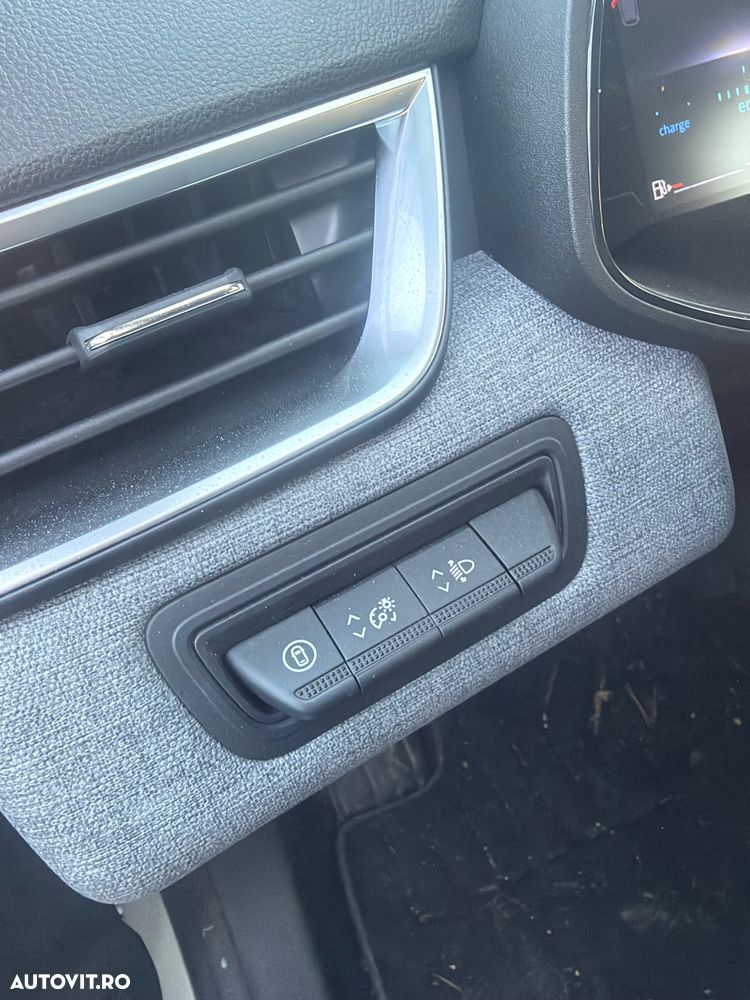 Renault Clio - 7