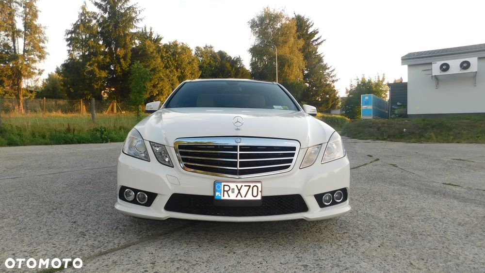Mercedes-Benz Klasa E 350 CGI BlueEFFICIENCY Avantgarde - 16