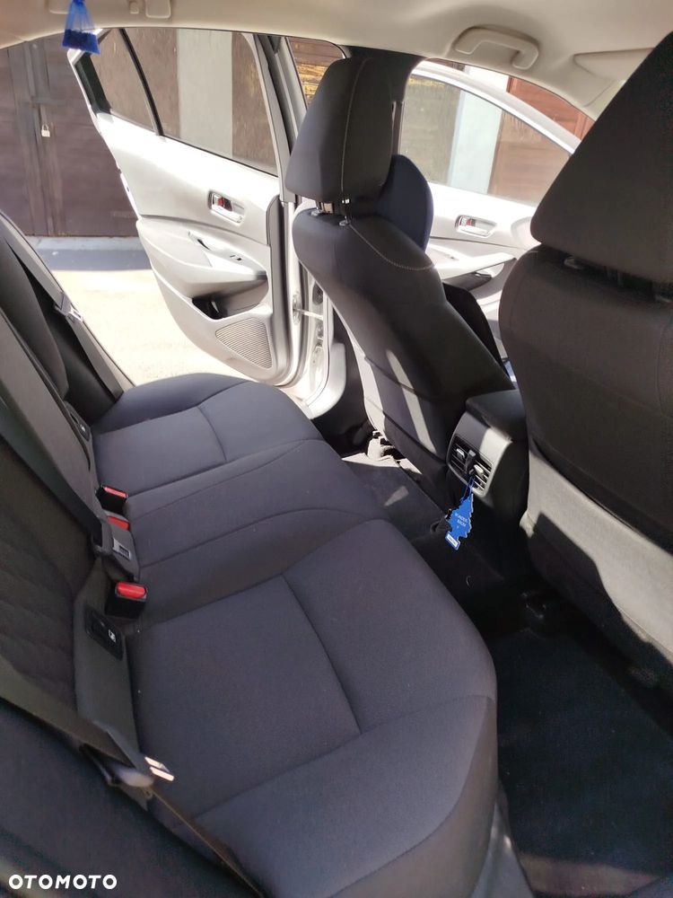 Toyota Corolla 1.6 Comfort - 12