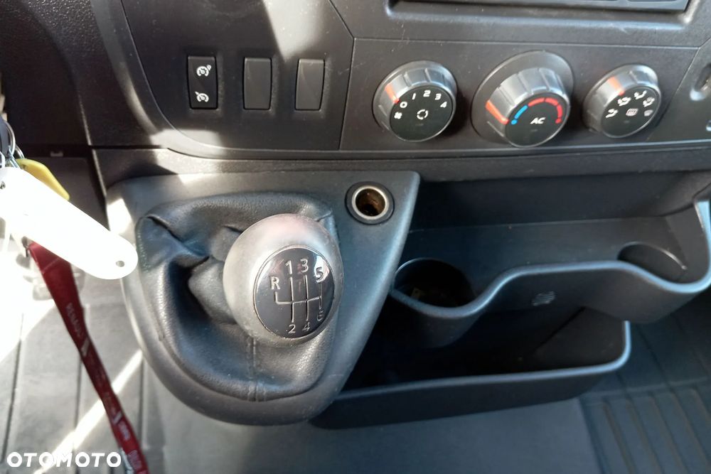 Renault Master III Mroźnia - 26