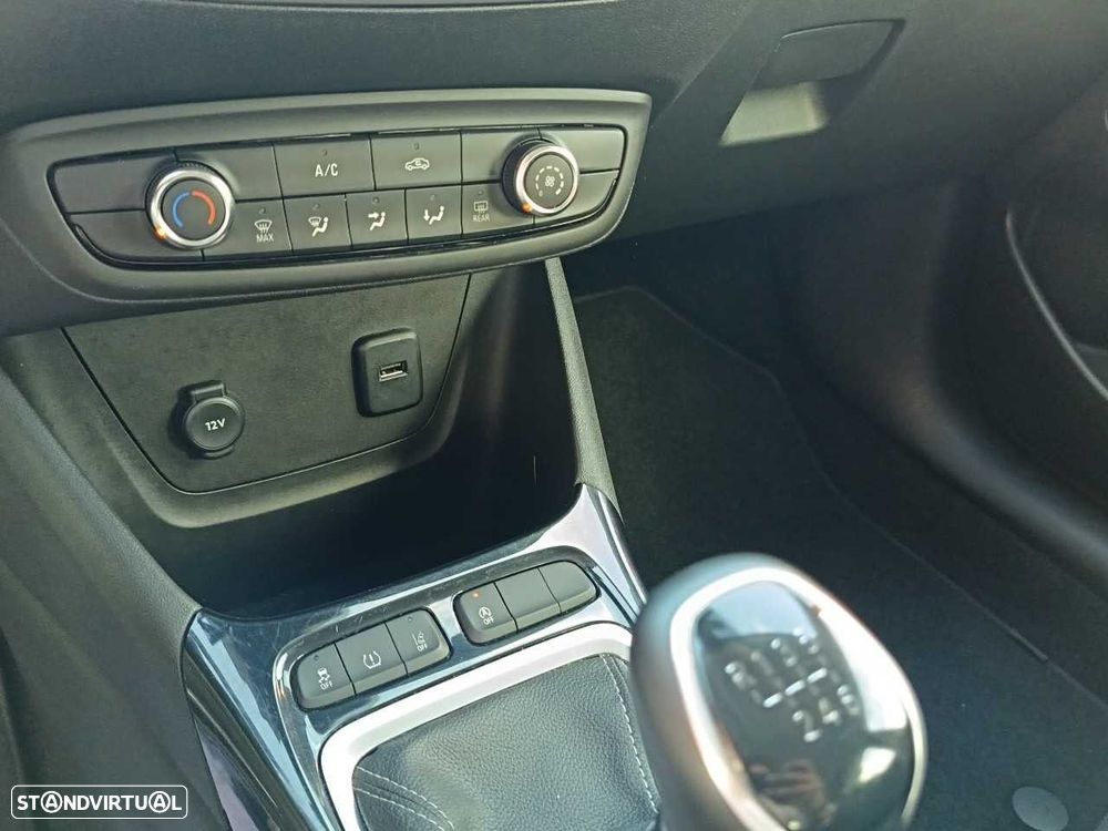 Opel Crossland 1.2 T Business Edition - 14