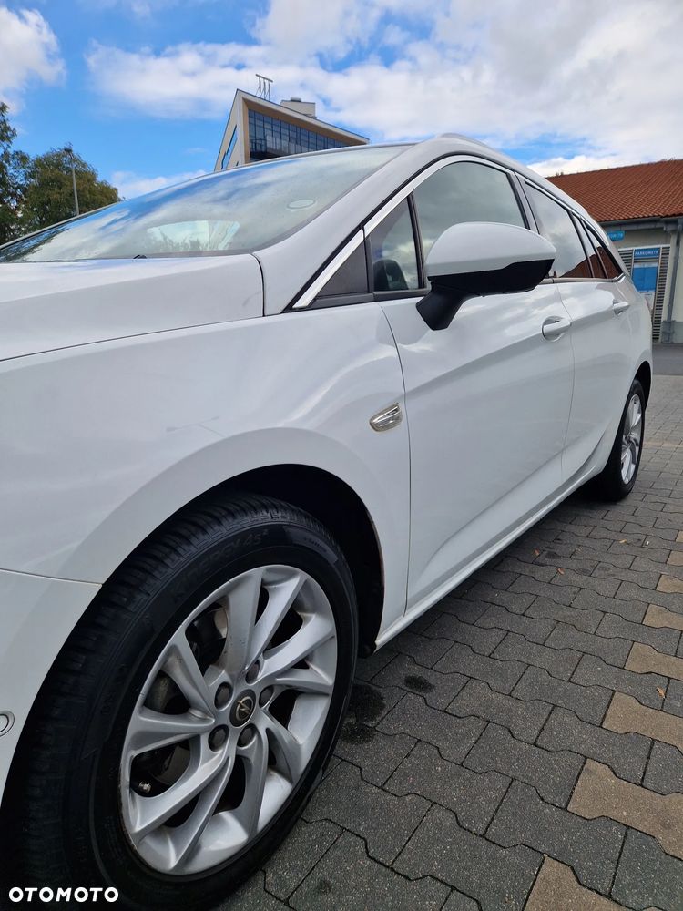 Opel Astra - 1