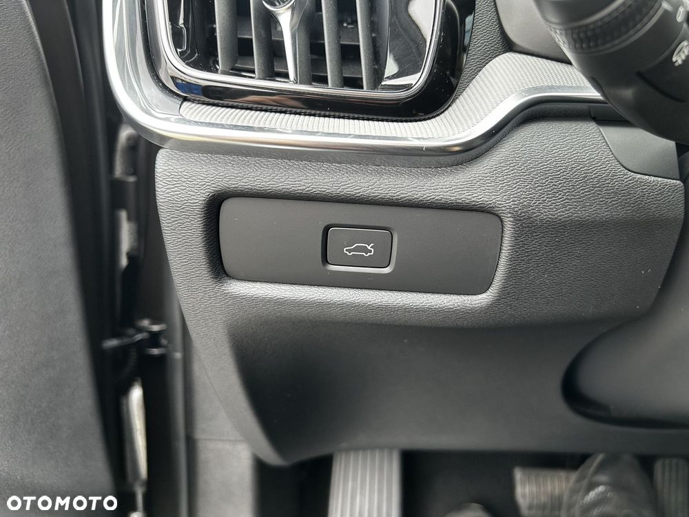 Volvo V60 - 24